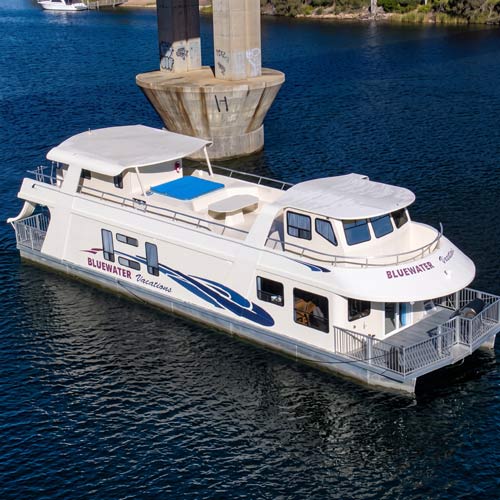 Liner-2-500 Liner 2 Houseboat at Bluewater in Sicamous